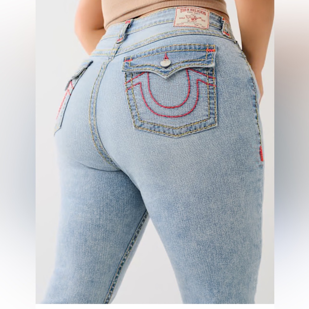 NWT True Religion Billie Mid Rise Straight Jeans Light Wash Red Stitch 28